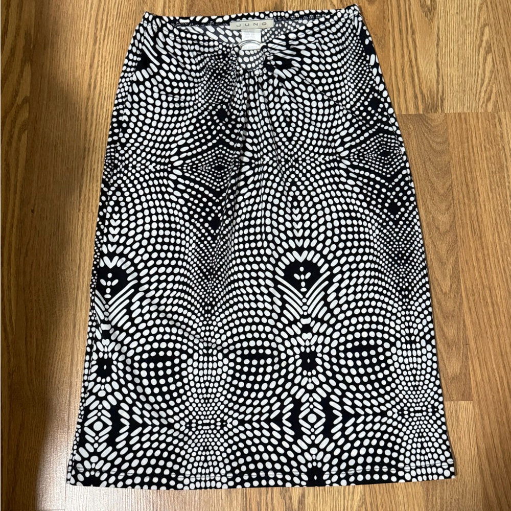 Vintage Black & White Patterned Women’s Skirt